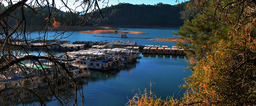Houseboating in California