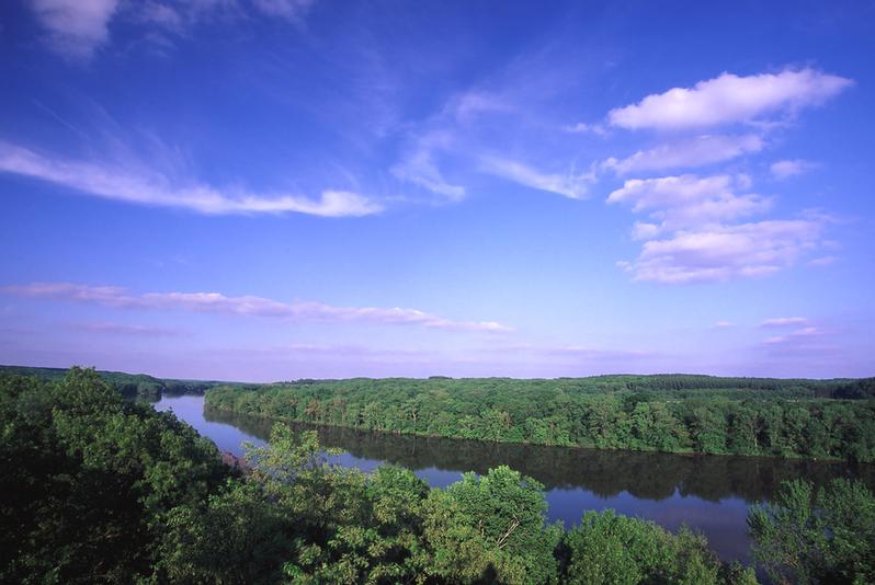 Illinois River Valley
